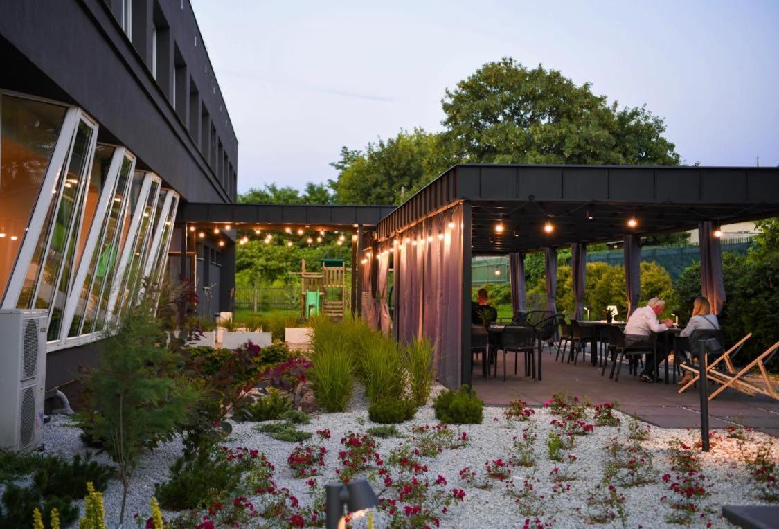 Lofft Hotel Ciechanów Kültér fotó