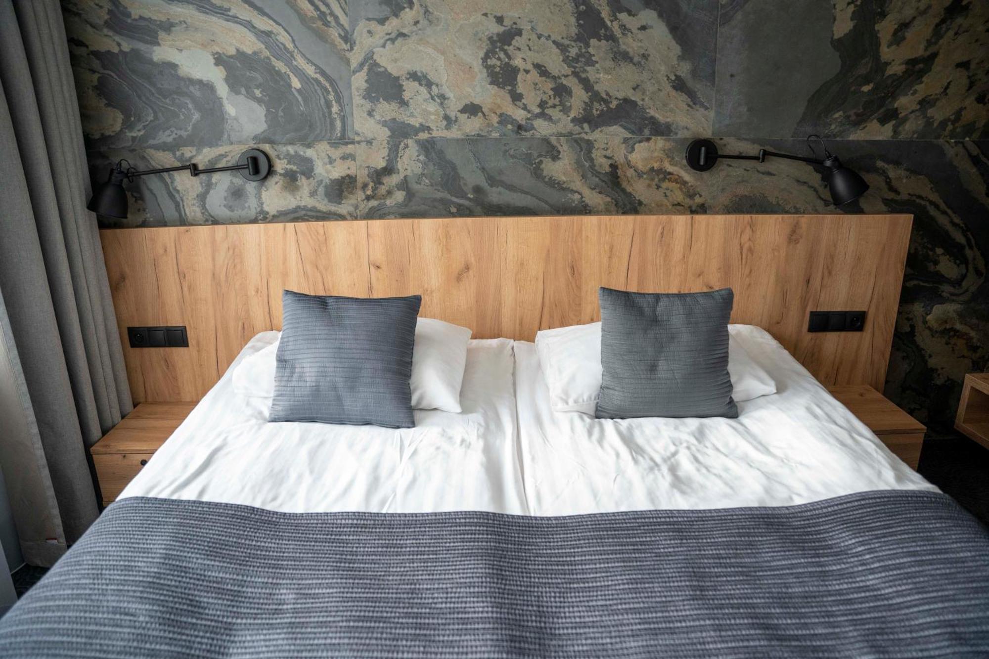 Lofft Hotel Ciechanów Szoba fotó
